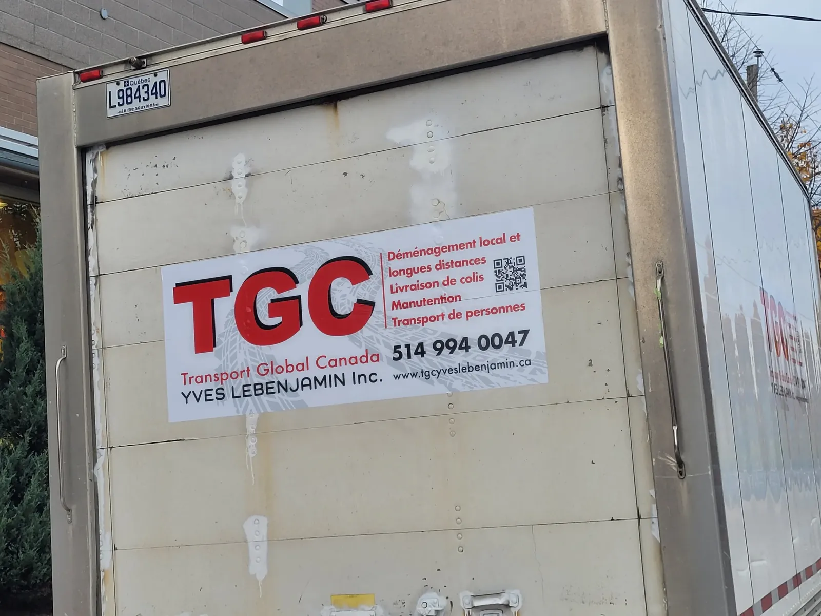 Camion identifié TGC Déménagement